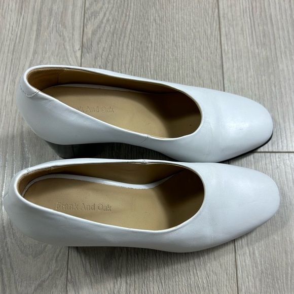 Frank & Oak White Leather Block Heels - Picture 2 of 9